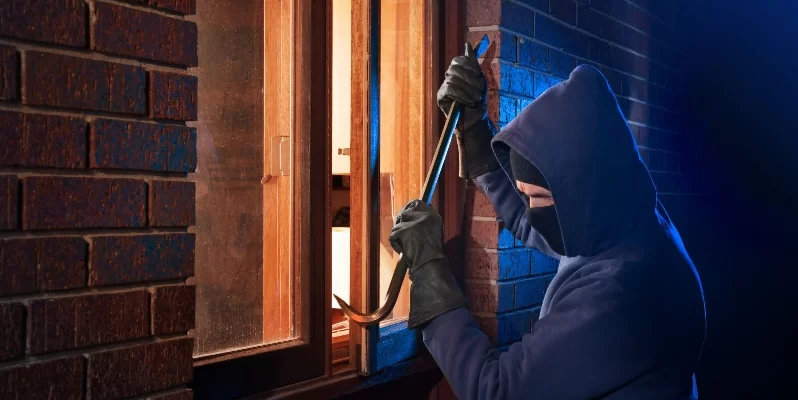 What’s the Difference between Burglary and Robbery in Louisiana?