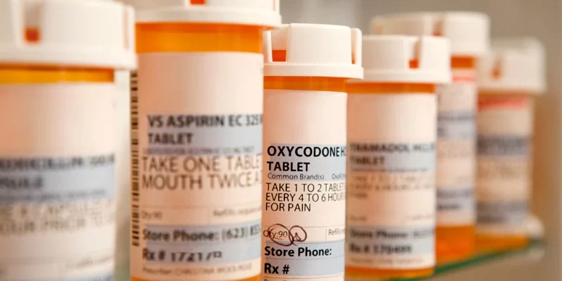 Is It Illegal to Give Your Prescription Drugs to Friends in Louisiana?